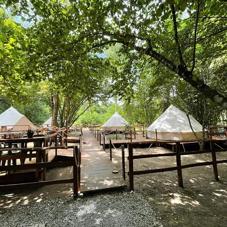 River Tribe Glamping Laino Borgo Esterno foto